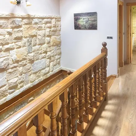 La Casa De Bustantegua