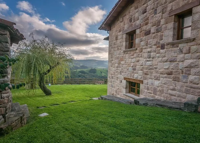 La Casa De Bustantegua 펜션 Selaya