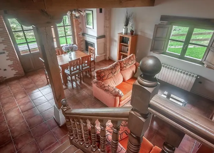 La Casa De Bustantegua *